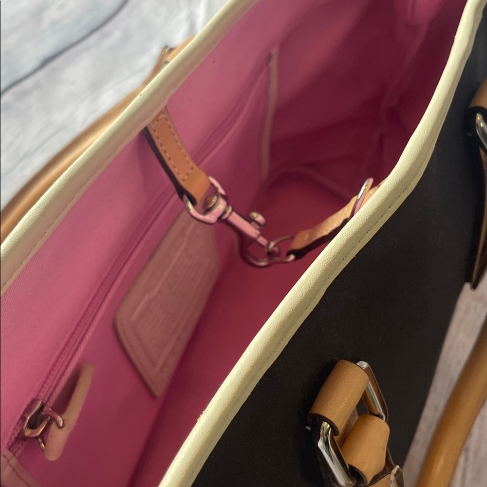 Vintage Y2K Coach Hampton Satchel Navy Blue Pink Lining and Cream Leather Trim - Picture 6 of 7